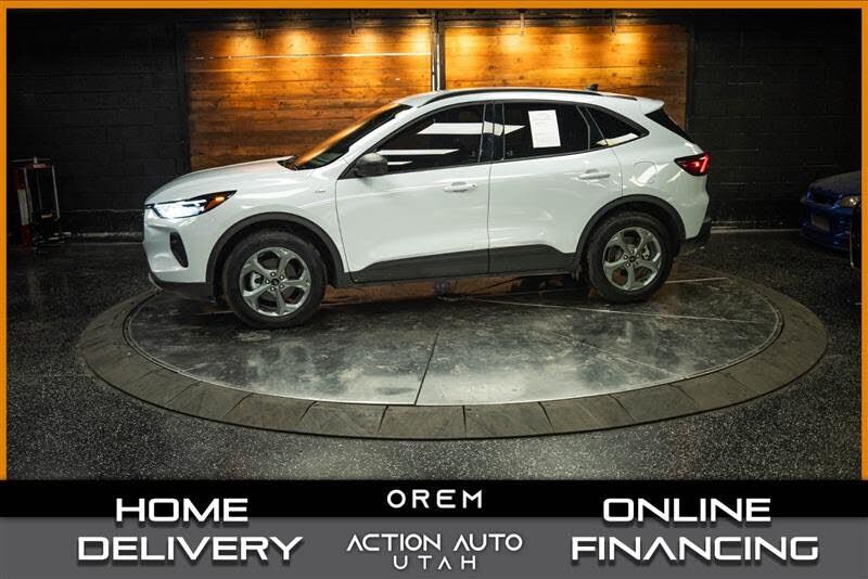 2025 FORD Escape