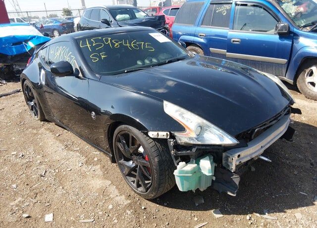 2014 NISSAN 370Z