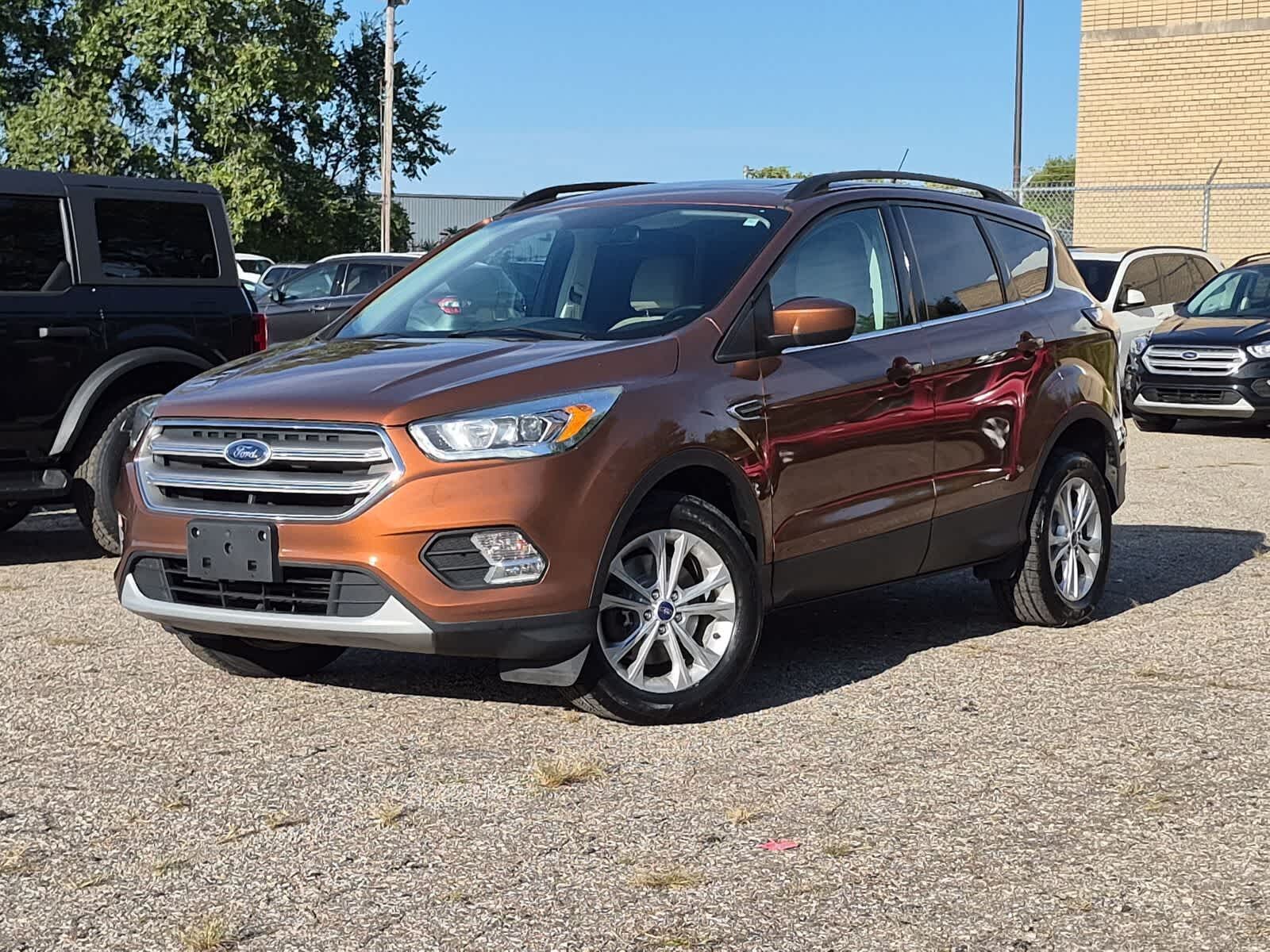 2017 FORD Escape