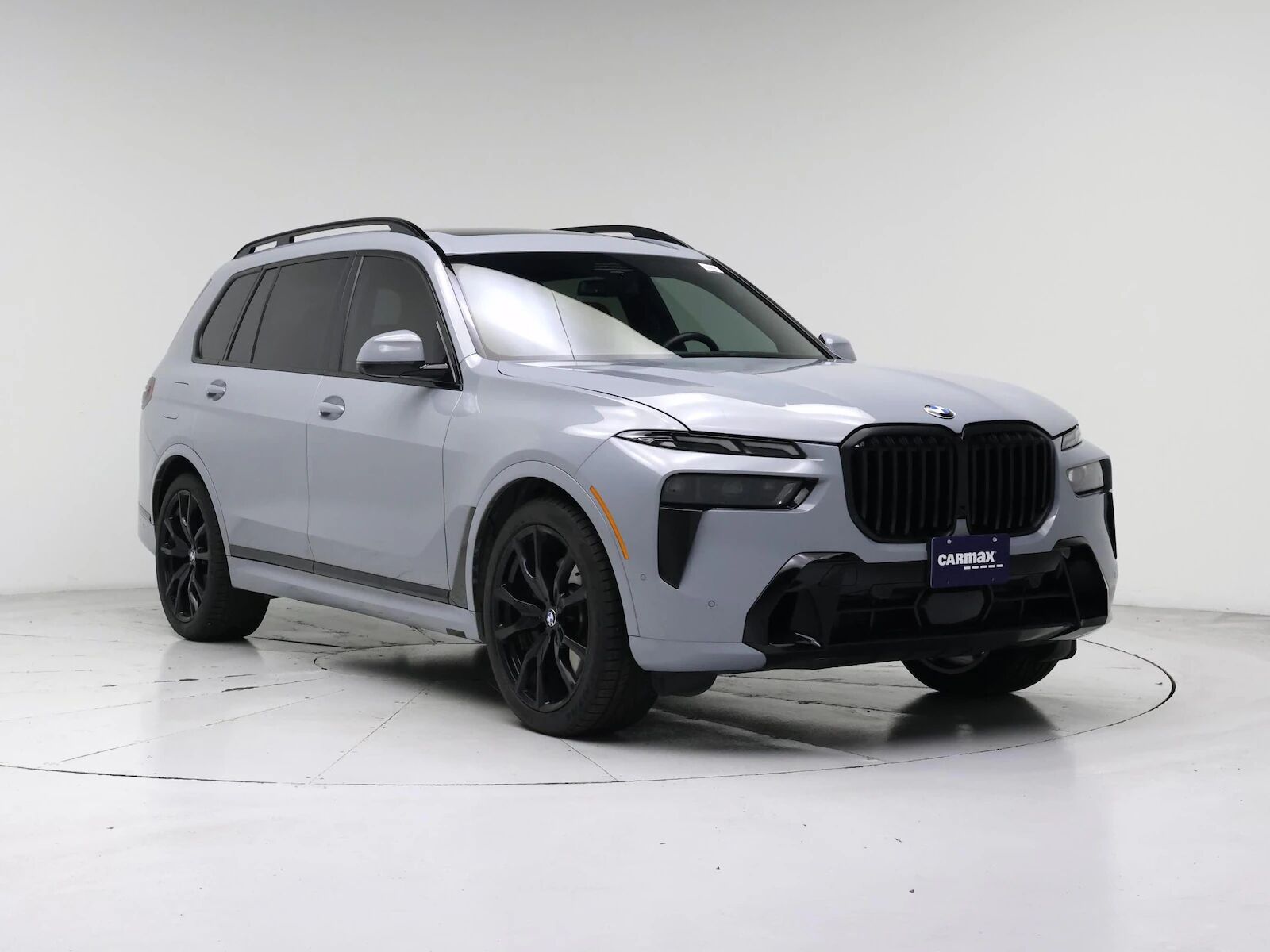 2025 BMW X7