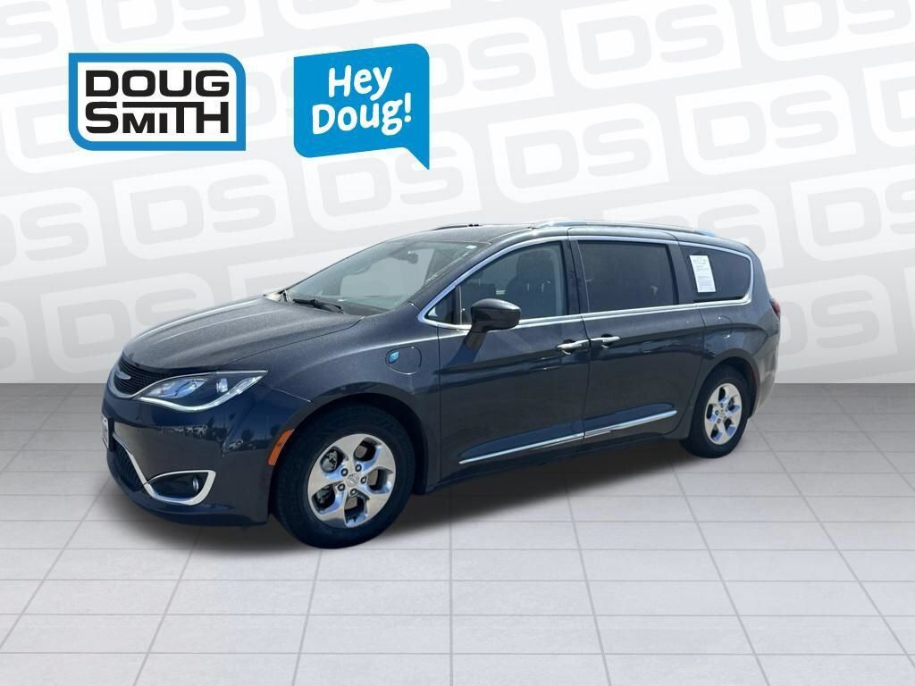 2020 CHRYSLER Pacifica