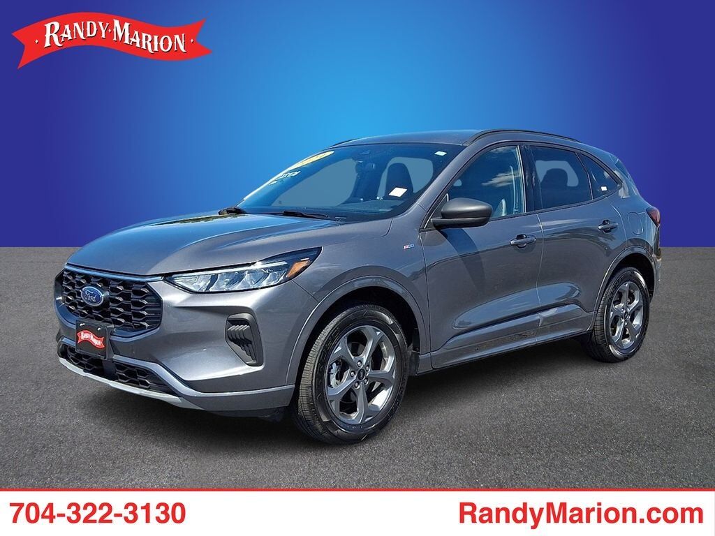 2024 FORD Escape