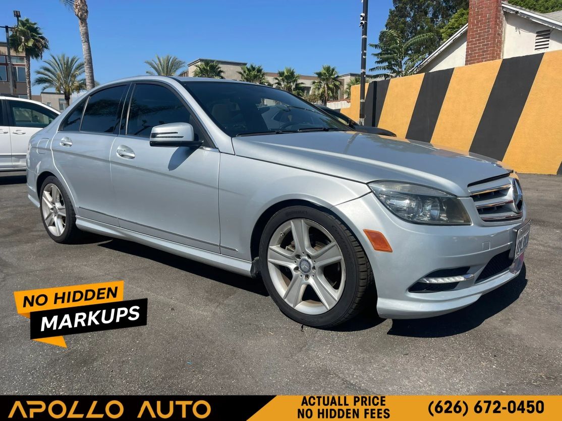 2011 MERCEDES-BENZ C-Class