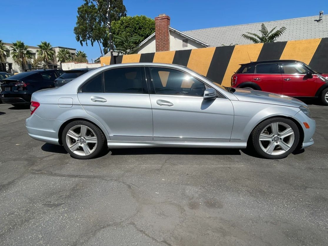 2011 Mercedes-Benz C-Class