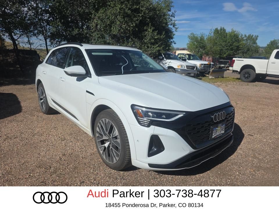 2024 Audi Q8
