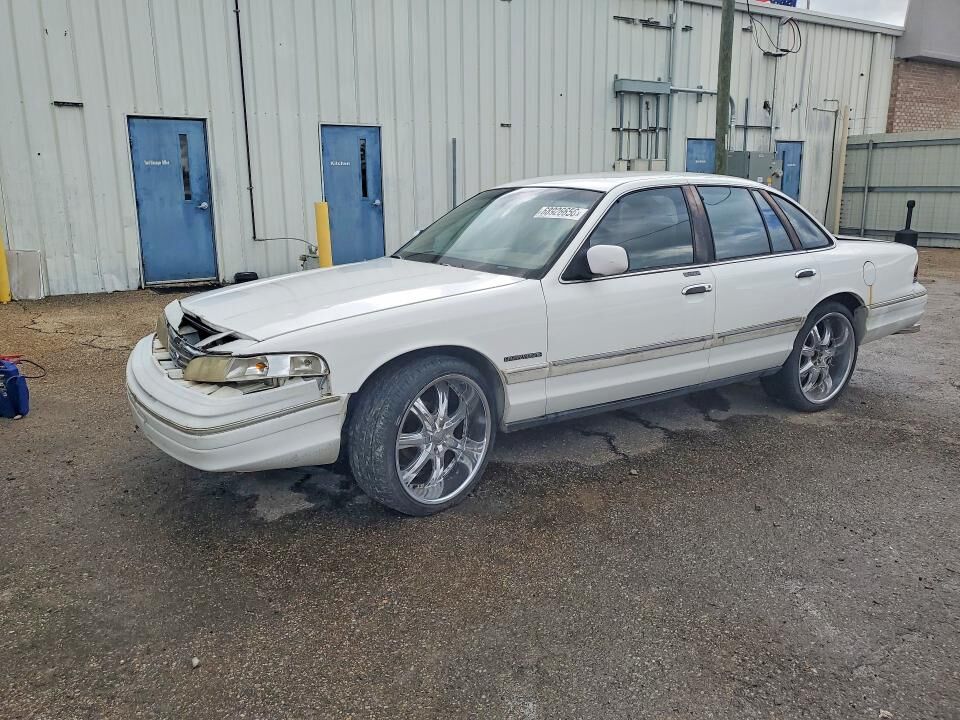 1993 FORD Crown Victoria