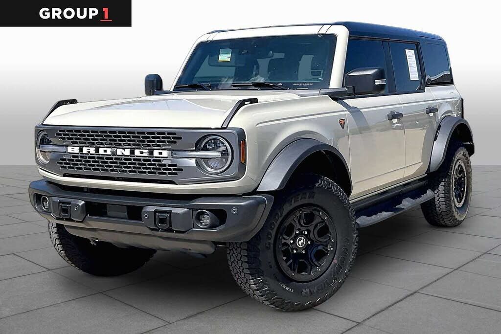 2025 FORD Bronco