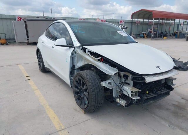2021 TESLA Model Y