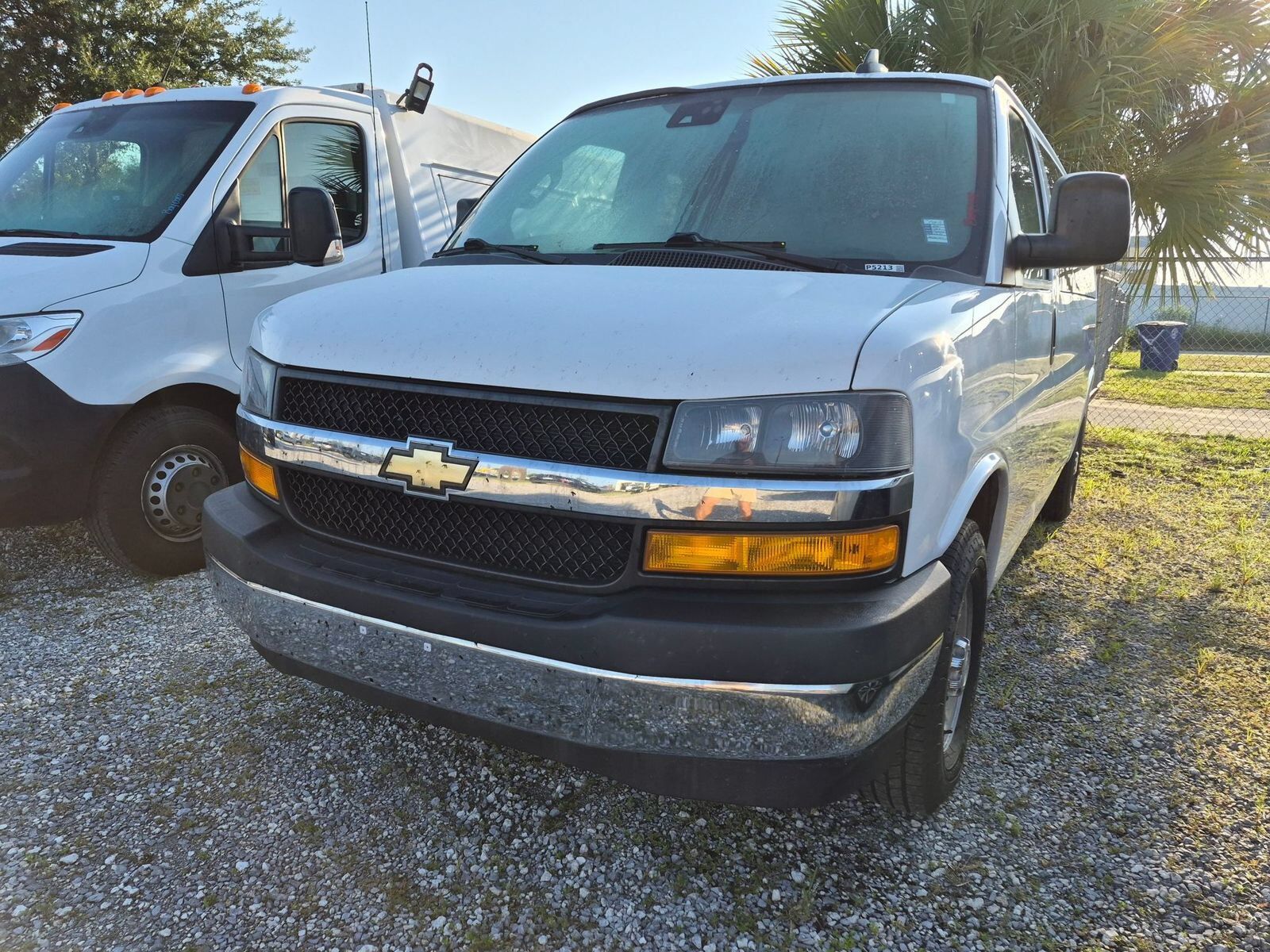2021 CHEVROLET Express