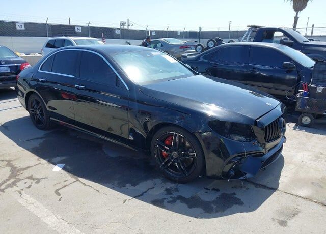 2017 MERCEDES-BENZ E-Class