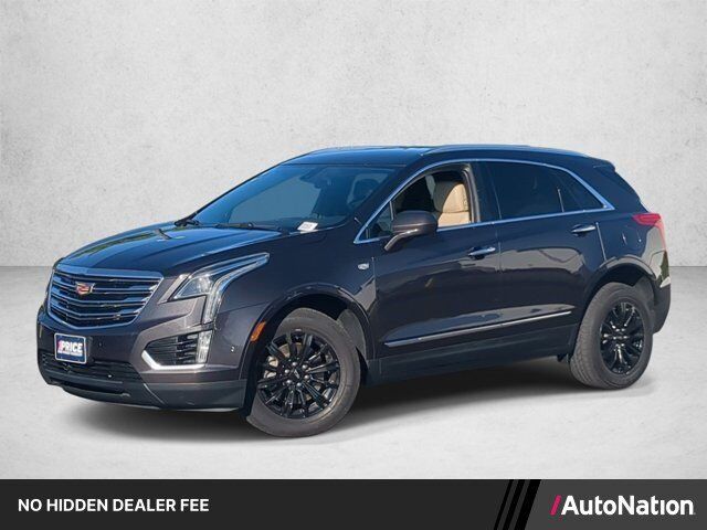 2017 CADILLAC XT5