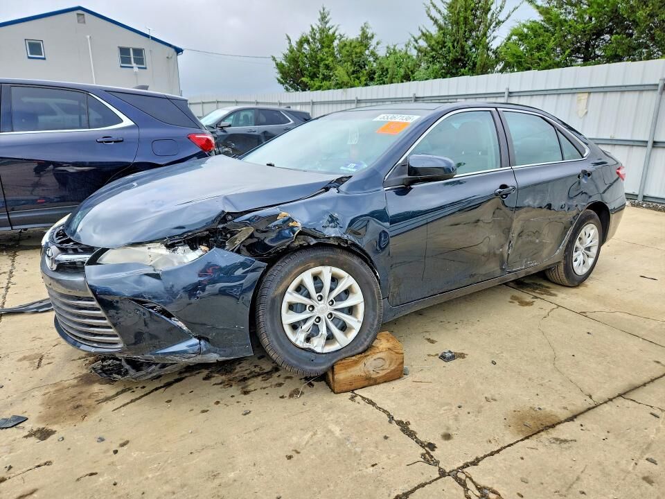 2017 TOYOTA Camry