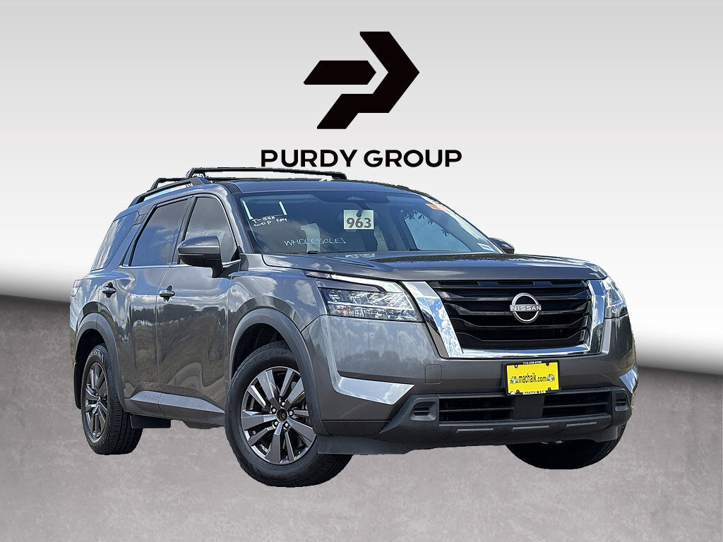 2022 NISSAN Pathfinder