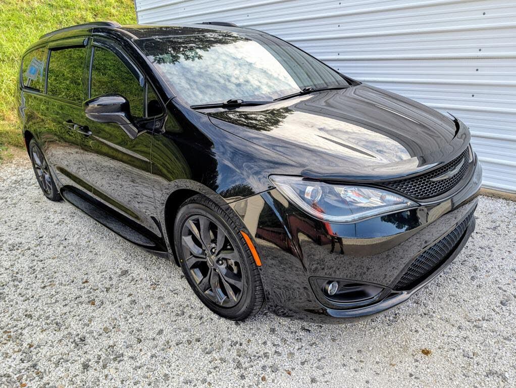 2018 CHRYSLER Pacifica