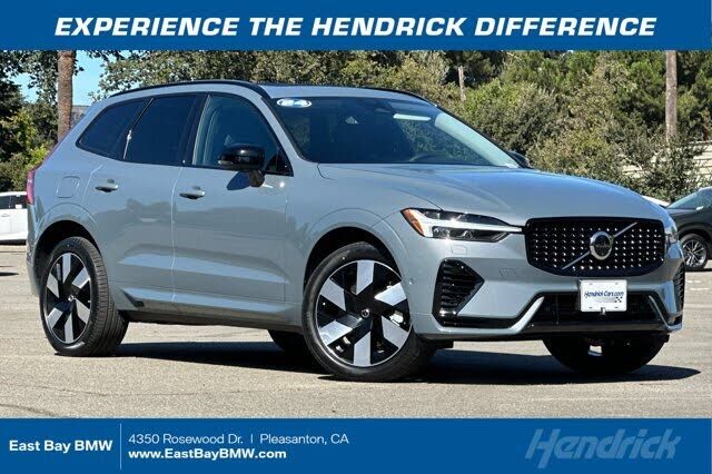 2024 VOLVO XC60