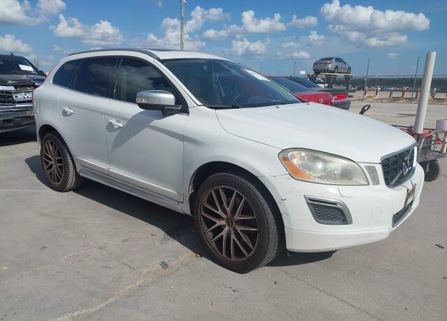 2011 VOLVO XC60