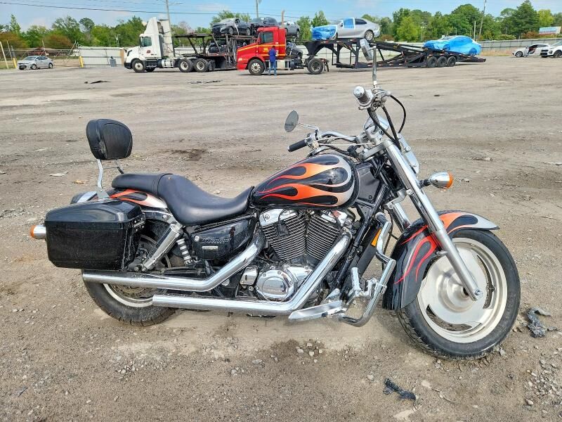 2005 HONDA VT1100C2