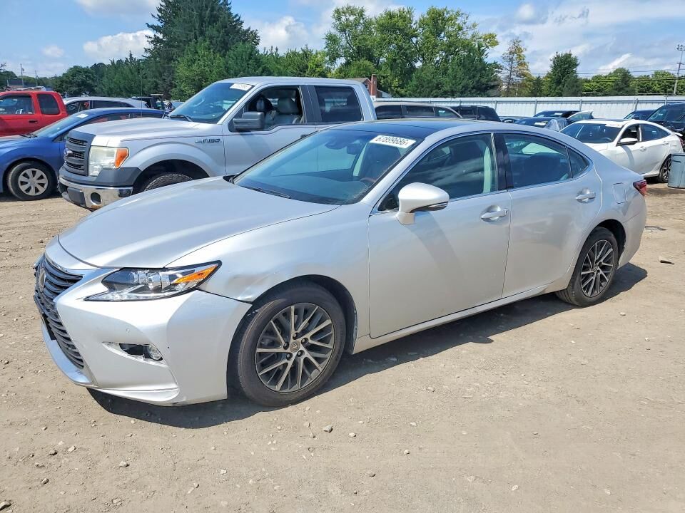 2018 LEXUS ES