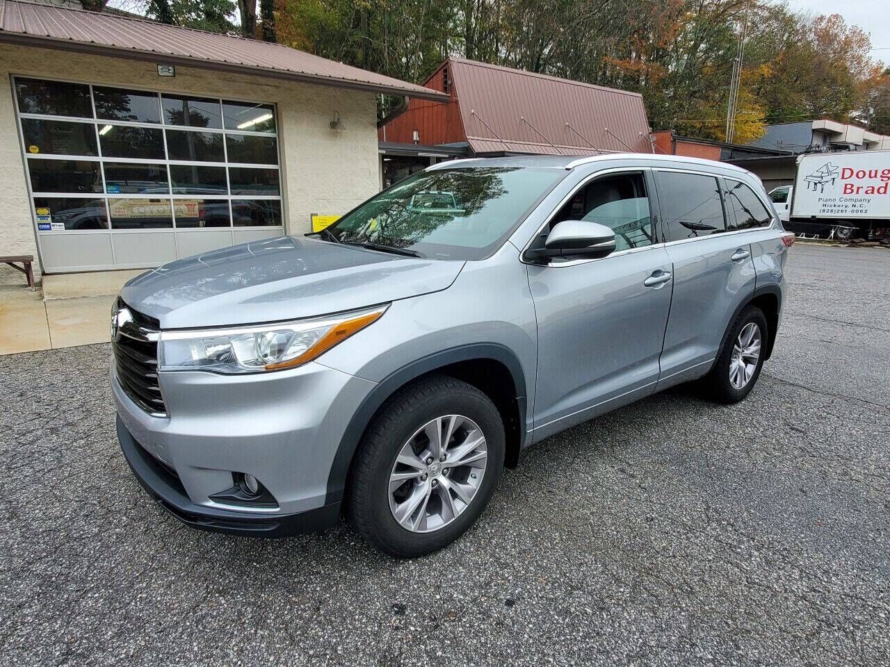 2015 TOYOTA Highlander