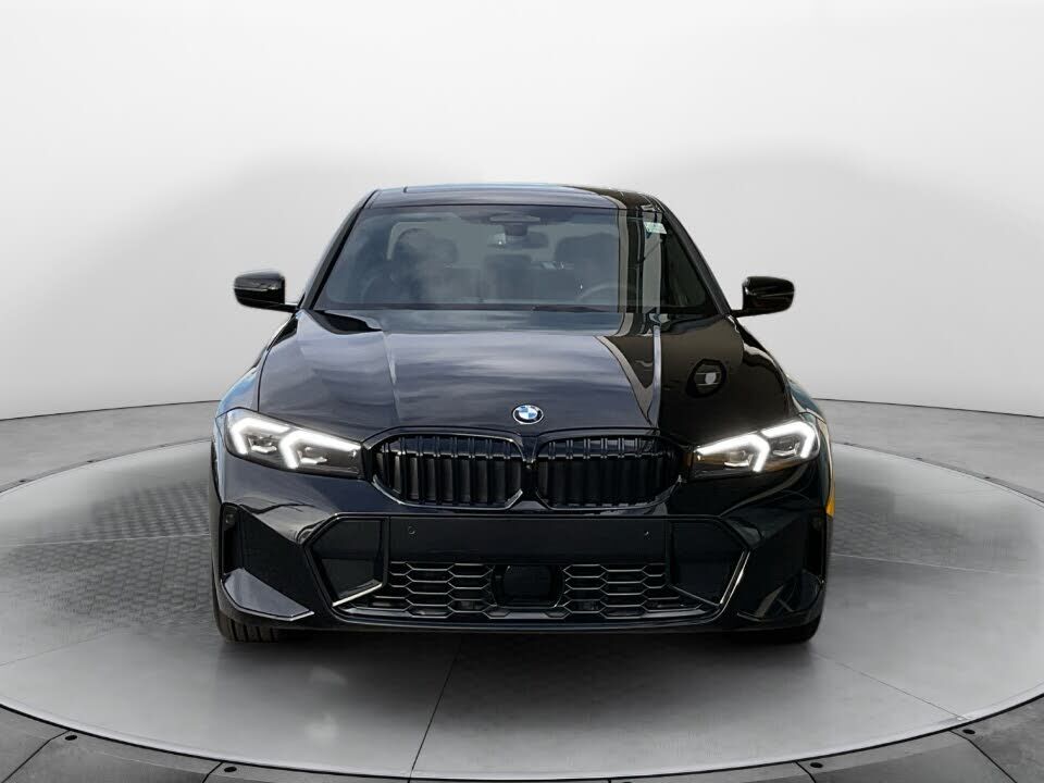 2026 BMW 330i