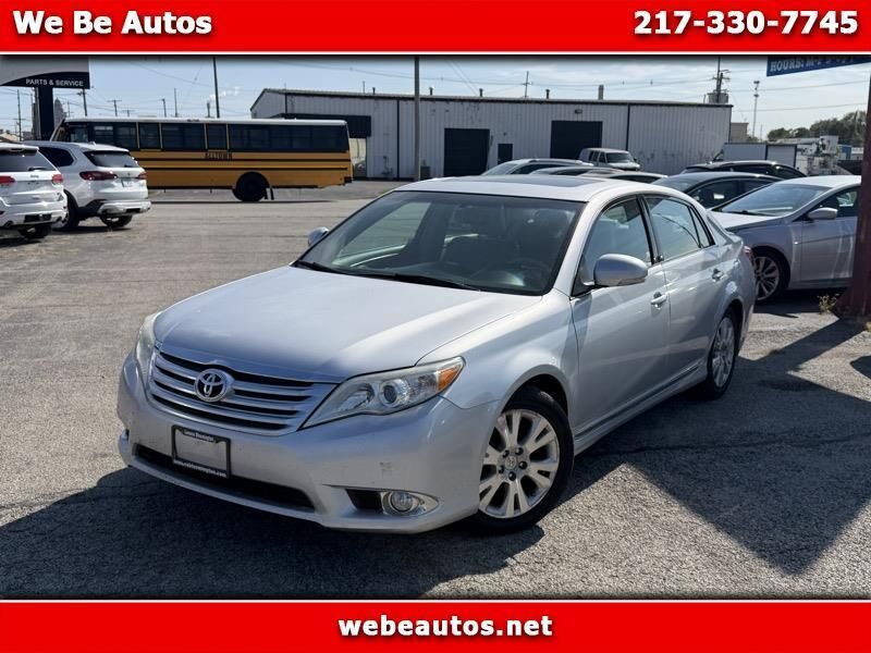 2012 TOYOTA Avalon