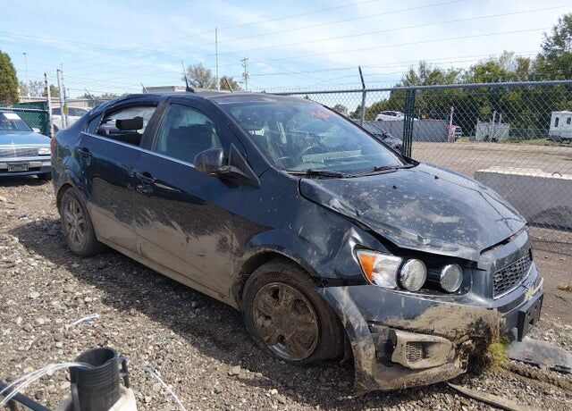2014 CHEVROLET Sonic