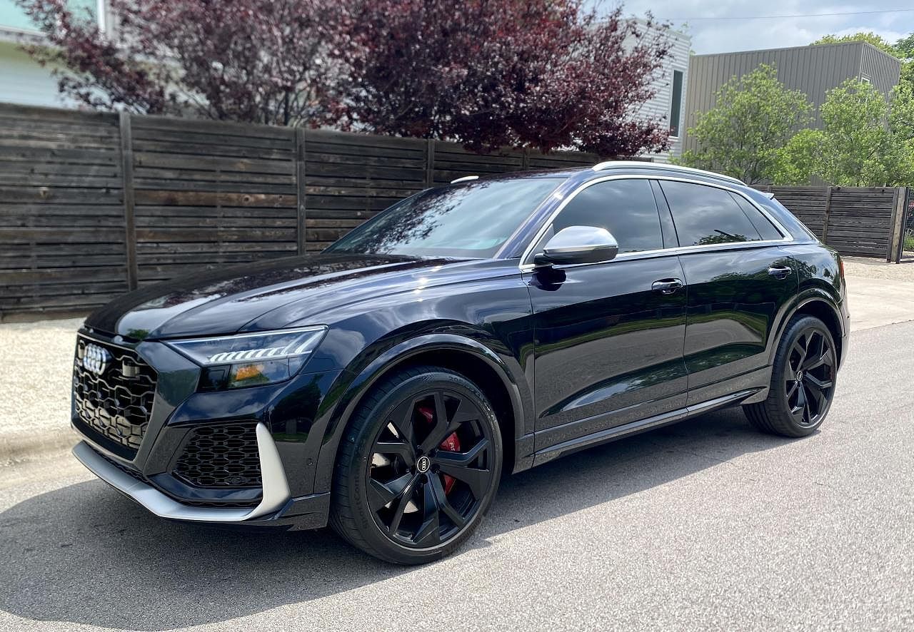 2021 AUDI RS Q8