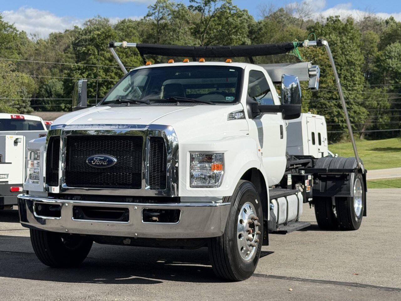 2022 FORD F-650