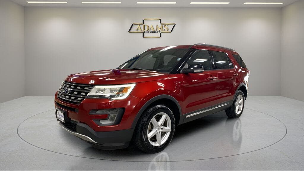 2017 FORD Explorer