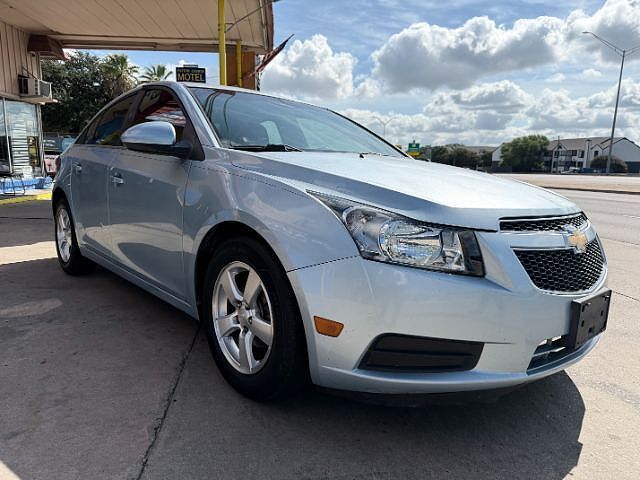 2011 CHEVROLET Cruze