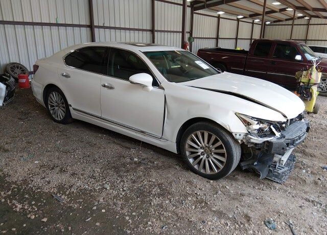 2013 LEXUS LS