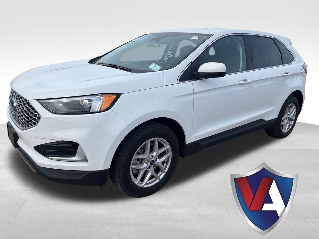 2023 FORD Edge