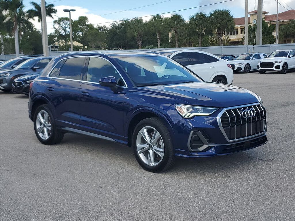 2023 Audi Q3