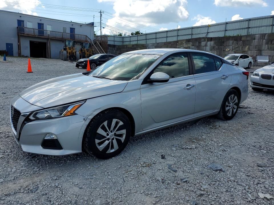 2020 NISSAN Altima