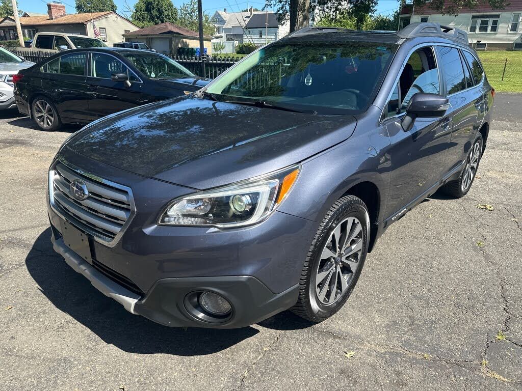 2016 SUBARU Outback