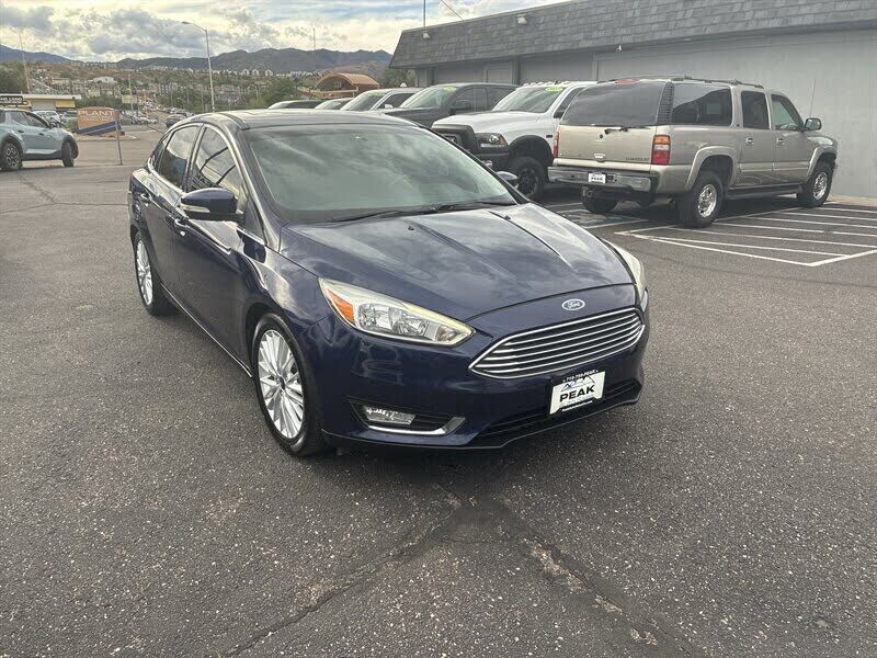 2017 FORD Focus