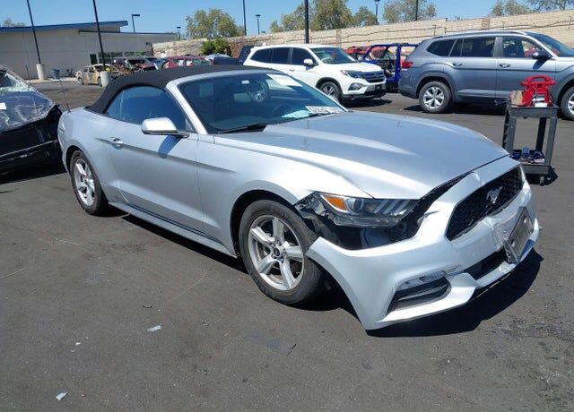 2017 FORD Mustang