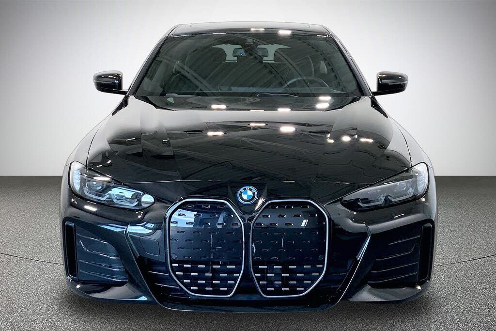2024 BMW i4