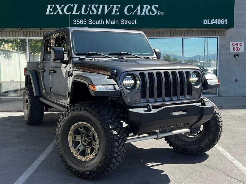 2022 JEEP Gladiator