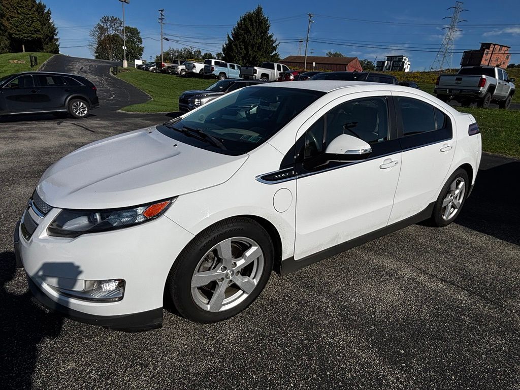 2013 CHEVROLET Volt