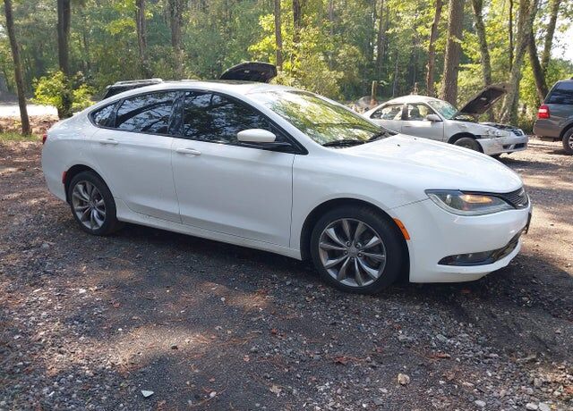 2015 CHRYSLER 200