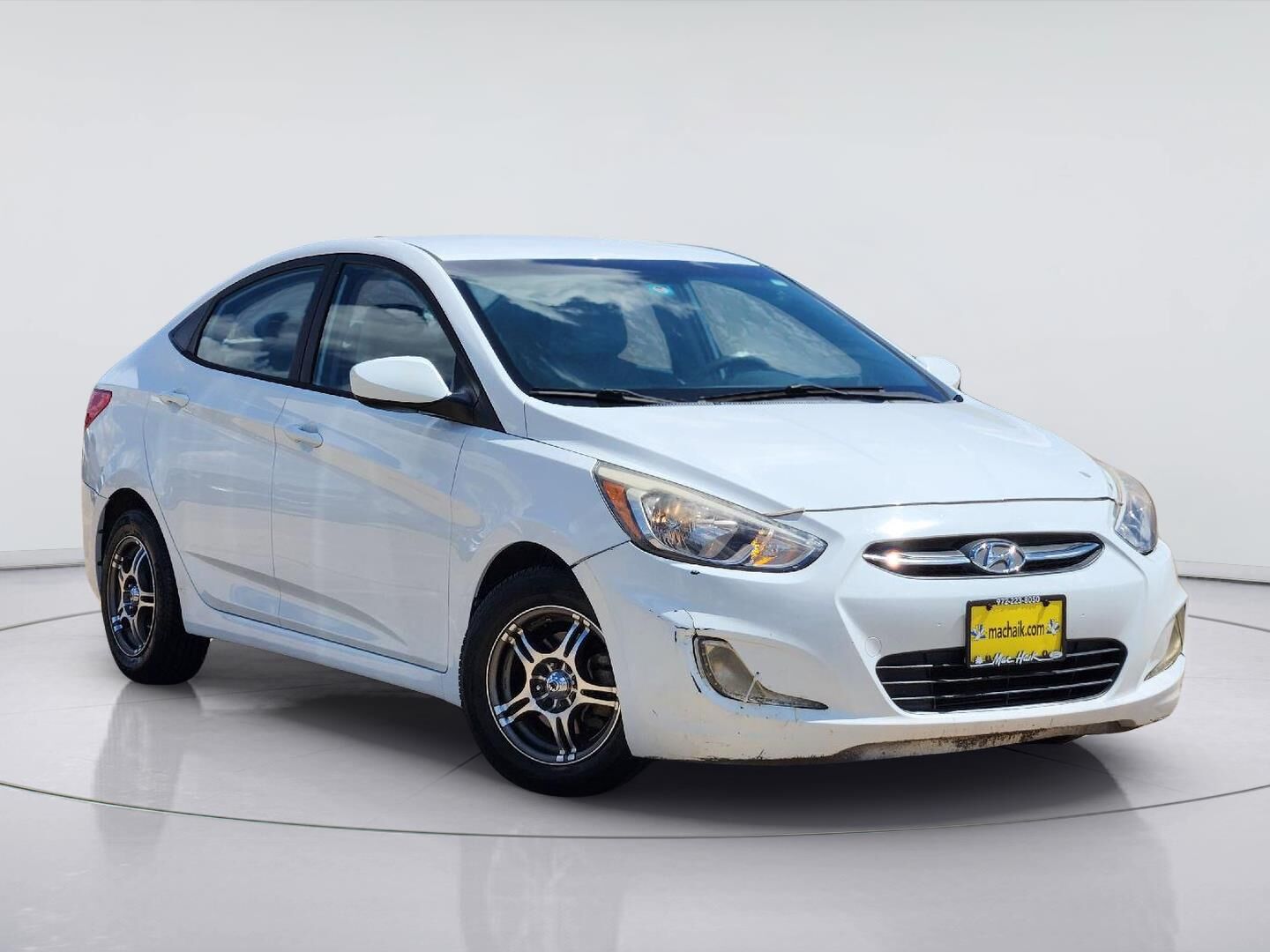 2016 HYUNDAI Accent