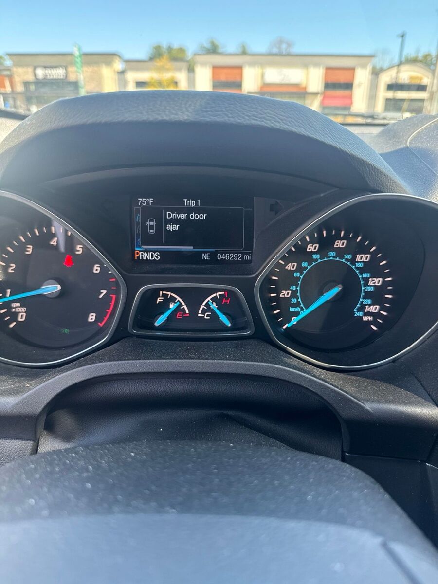 2015 FORD Escape