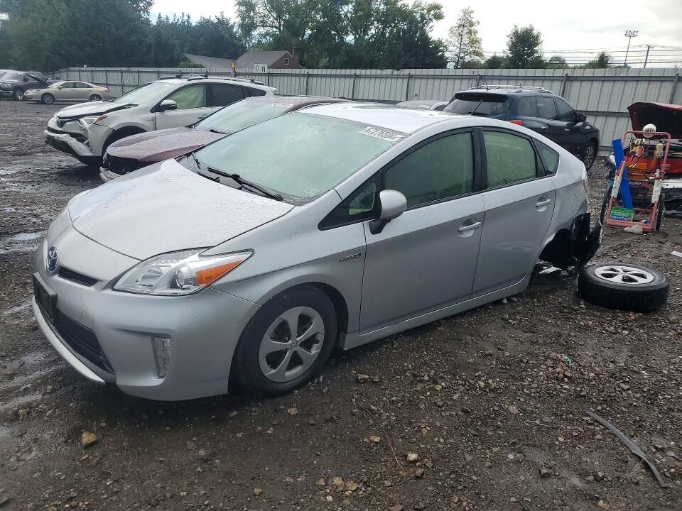 2013 TOYOTA PRIUS