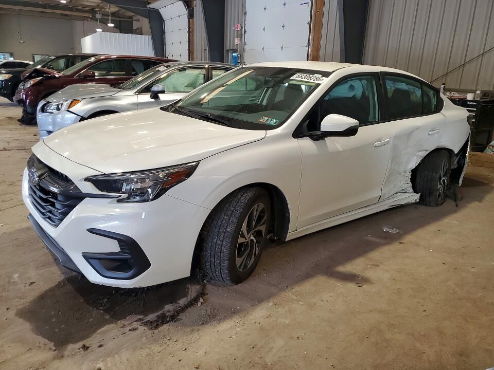 2023 SUBARU Legacy