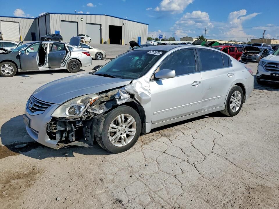 2012 NISSAN Altima