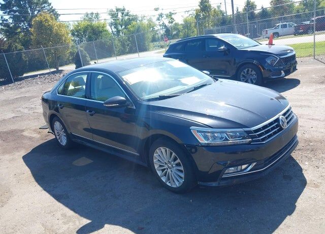 2017 VOLKSWAGEN Passat
