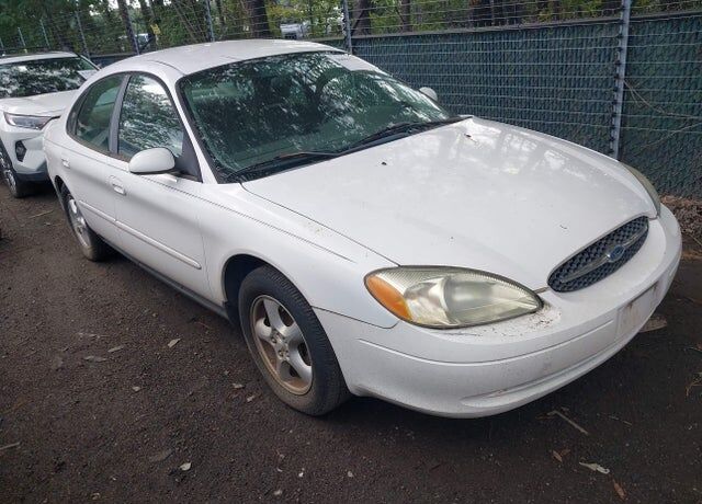 2003 FORD Taurus