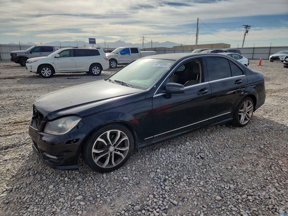 2012 MERCEDES-BENZ C-Class