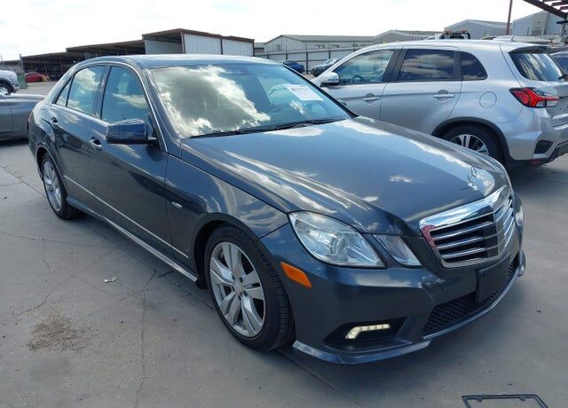 2011 MERCEDES-BENZ E-Class